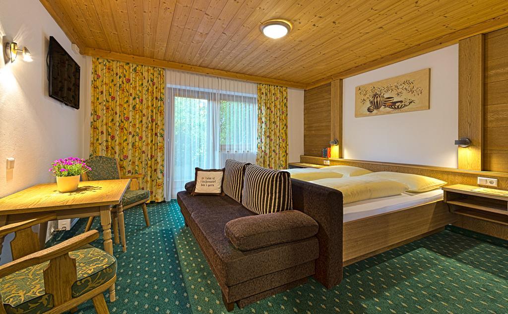 Landhotel Kirchenwirt Unken Camera foto