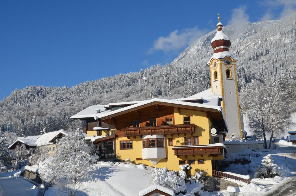 Landhotel Kirchenwirt Unken Esterno foto