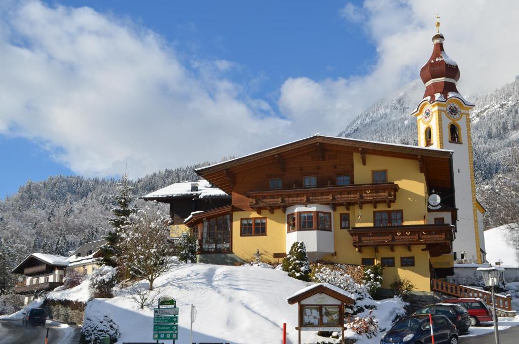 Landhotel Kirchenwirt Unken Esterno foto