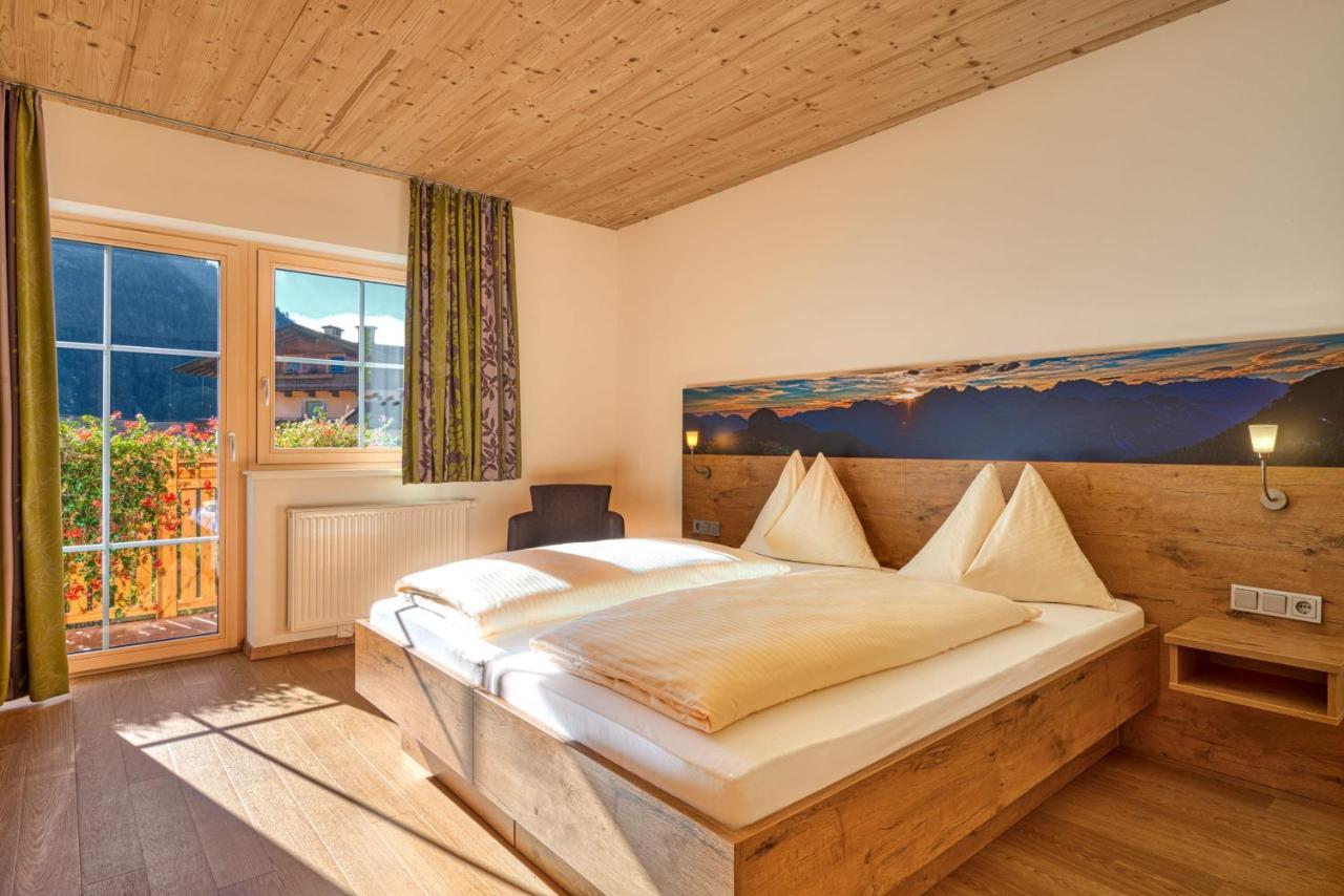 Landhotel Kirchenwirt Unken Esterno foto