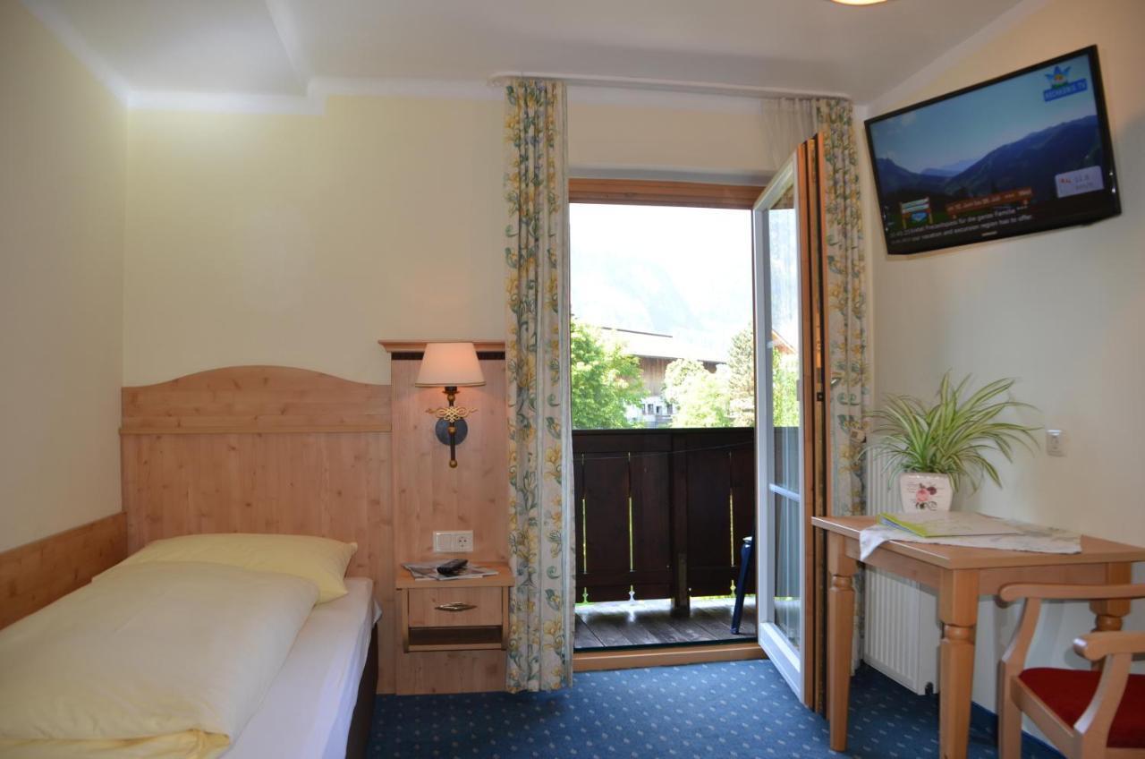 Landhotel Kirchenwirt Unken Camera foto